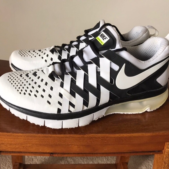 nike fingertrap shoes